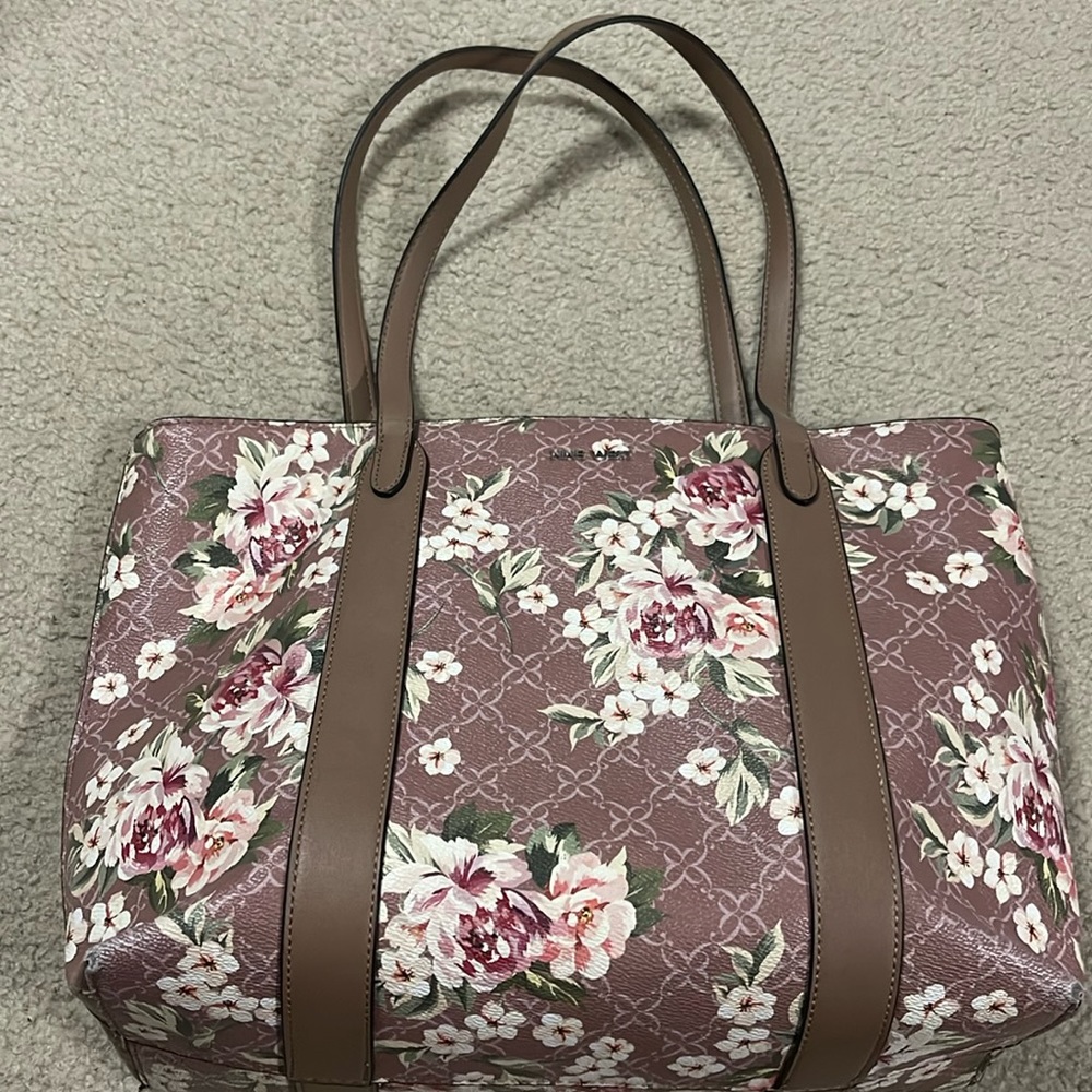 Floral Nine West bag.